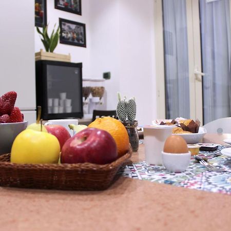 Lorenz Suites Roma Esterno foto