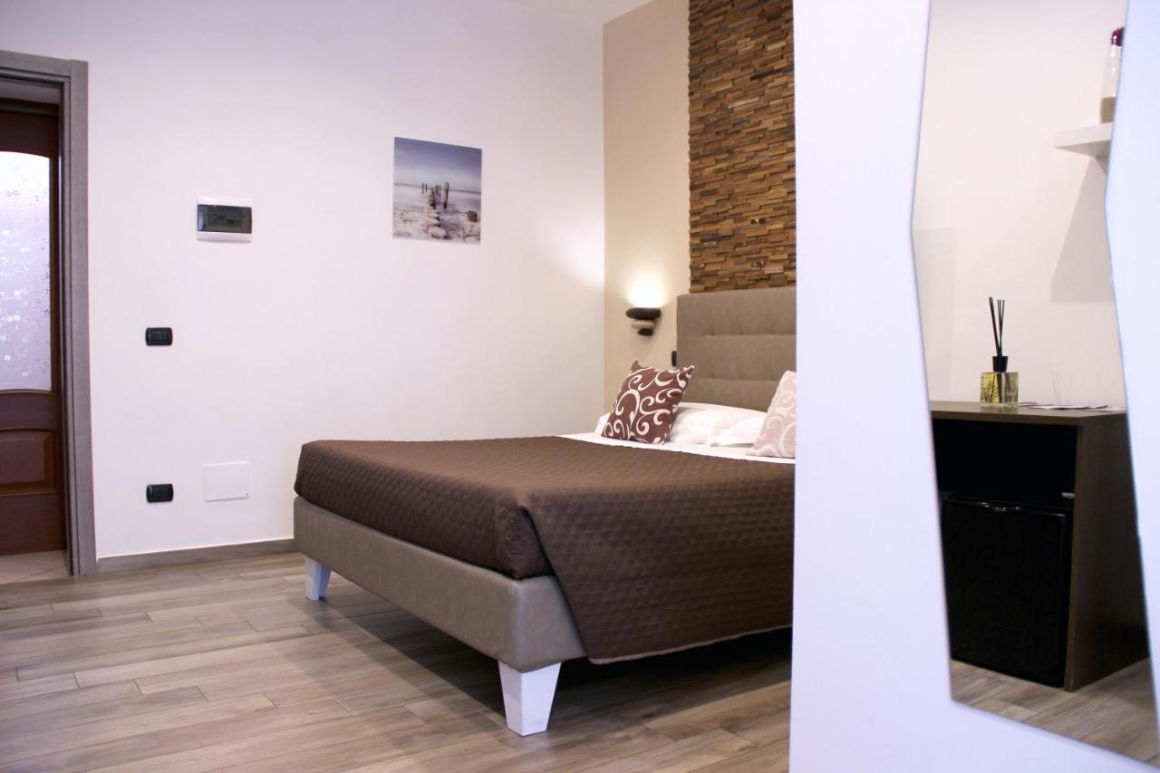 Lorenz Suites Roma Esterno foto