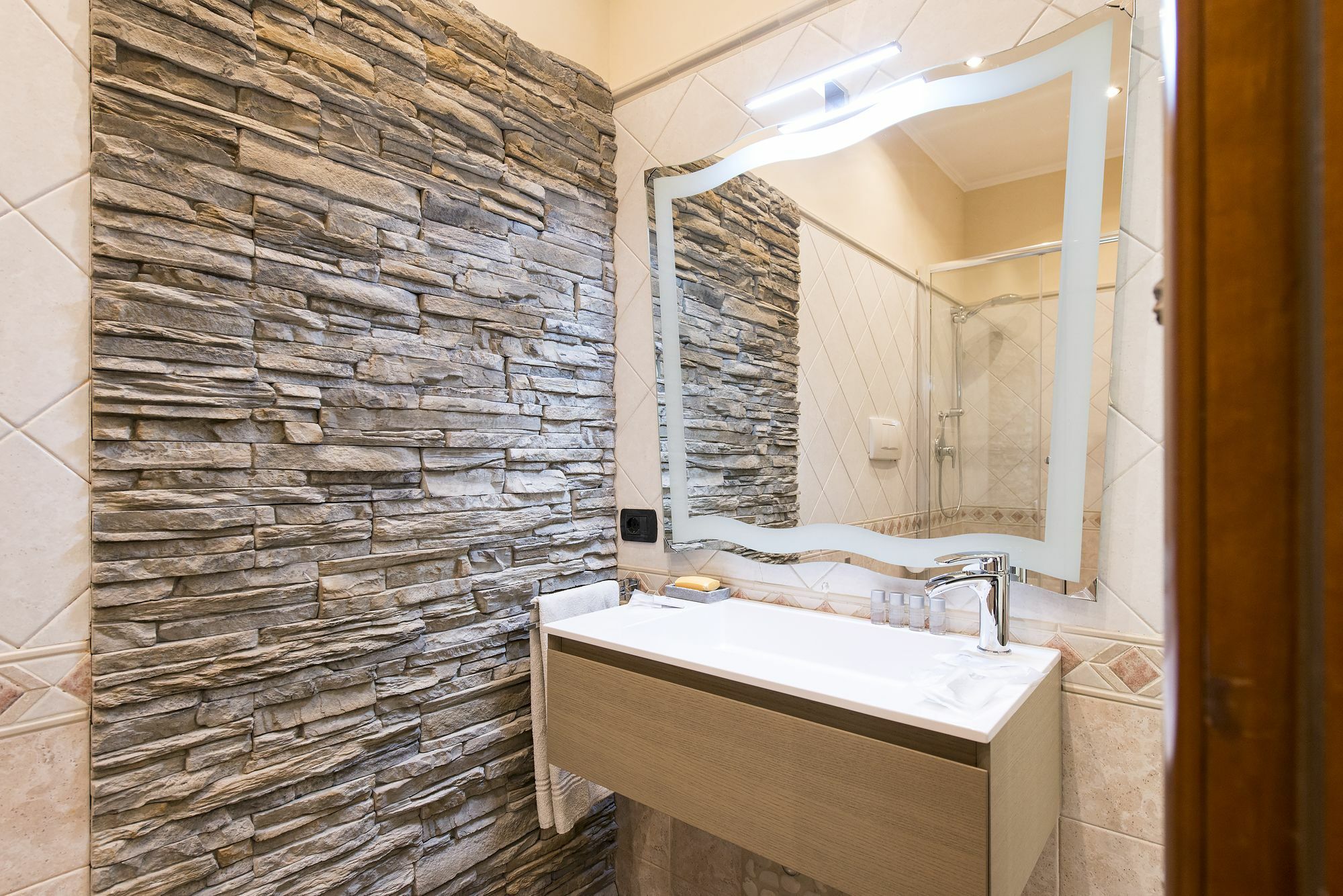Lorenz Suites Roma Esterno foto